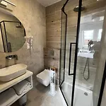 Pensionat Lazur 3*