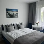 Lazur 3*