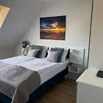 Pensionat Lazur 3*