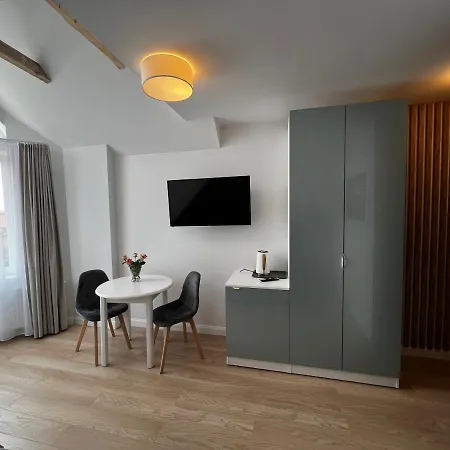 Lazur Casa de hóspedes 3*